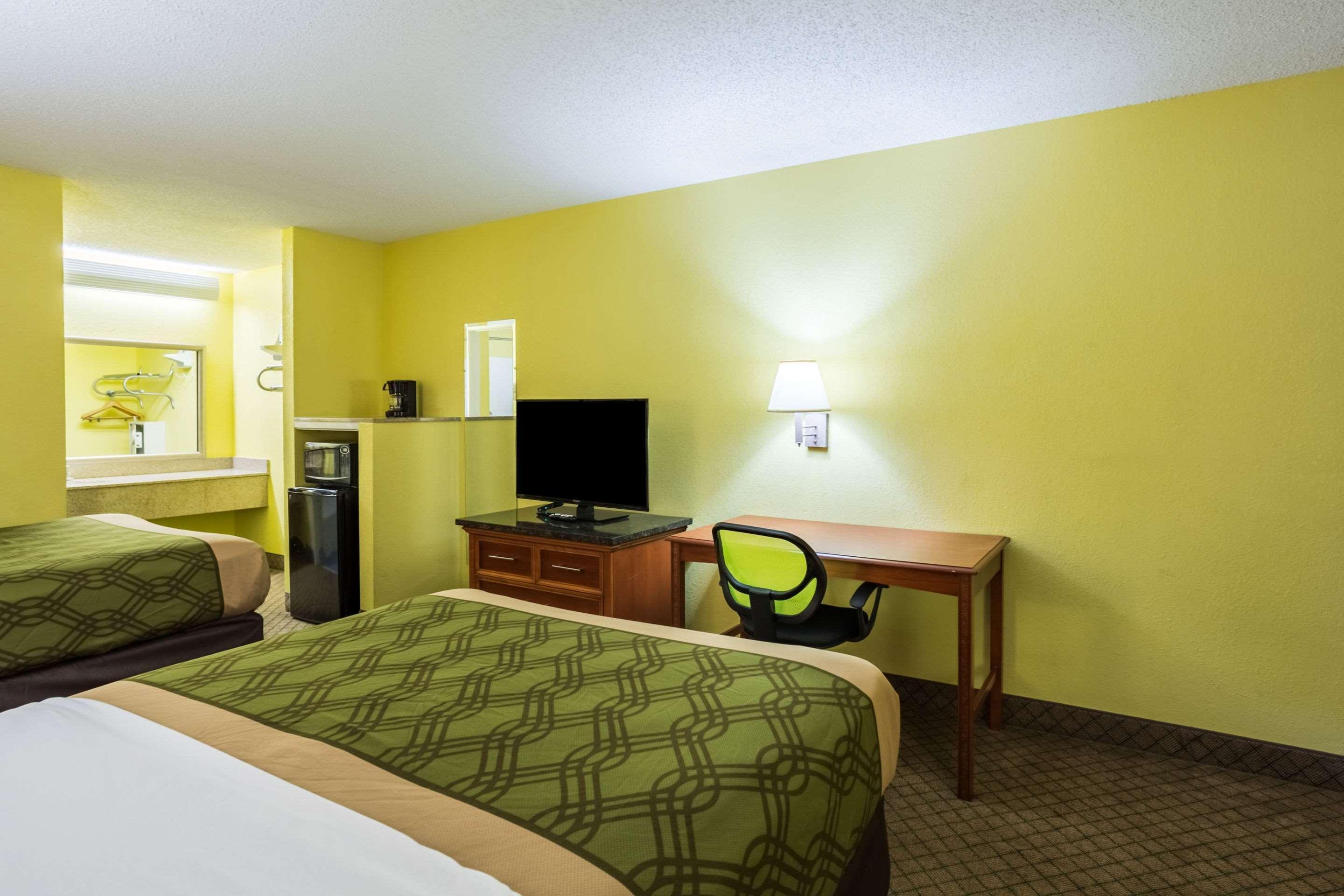 Econo Lodge Picayune Luaran gambar