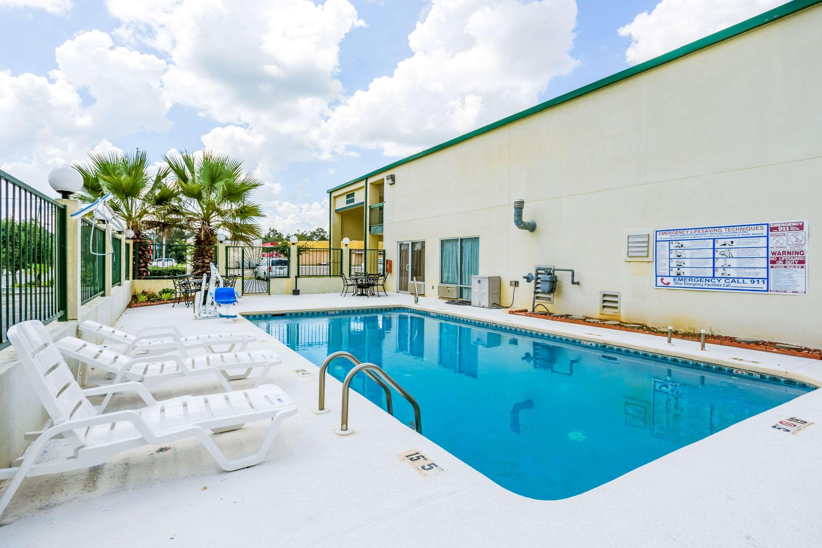 Econo Lodge Picayune Luaran gambar